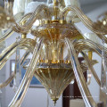 Araña de cristal ambarina de lujo antigua con sombra de tela